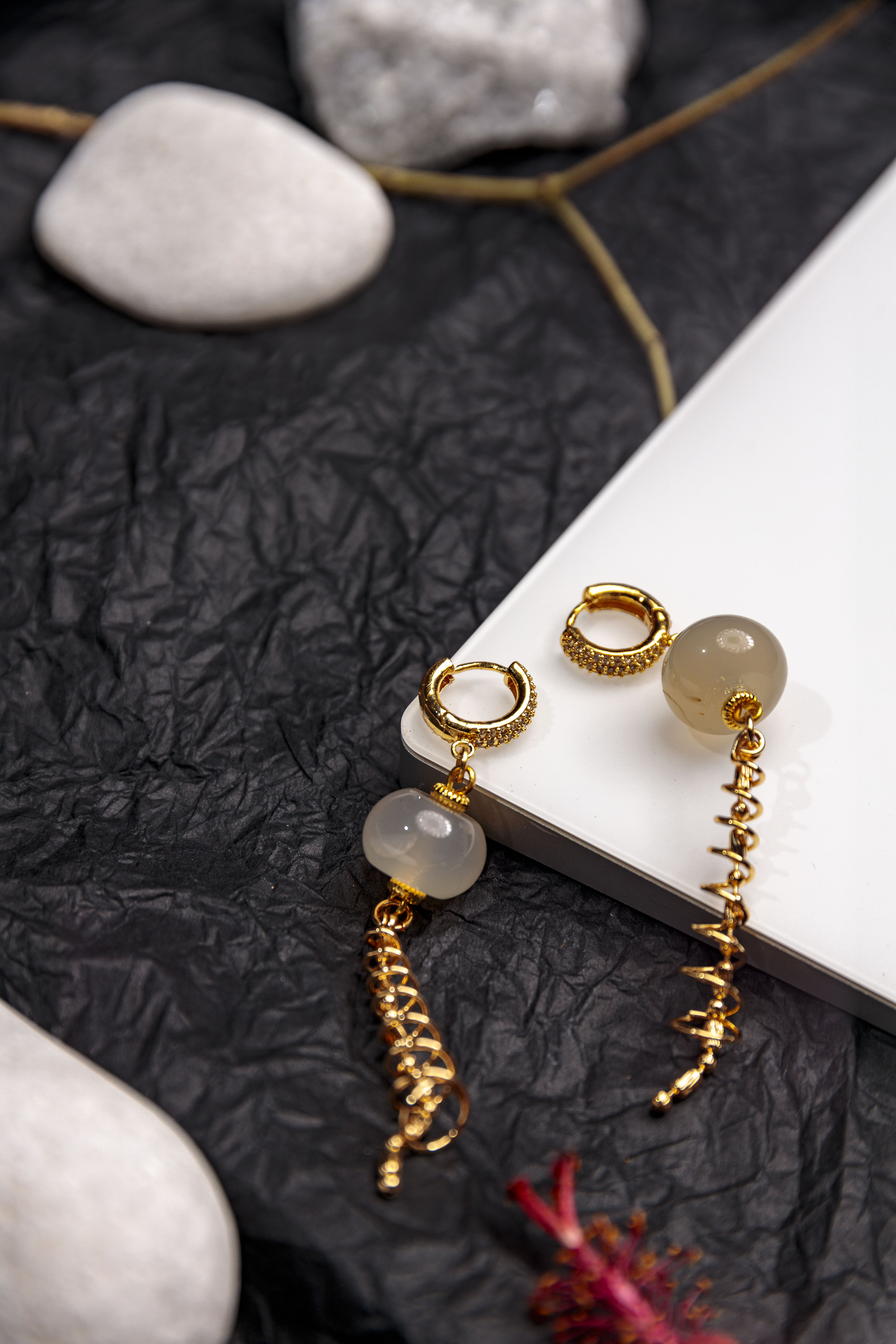 Boucles d'oreilles en perles semi-précieuses image hover